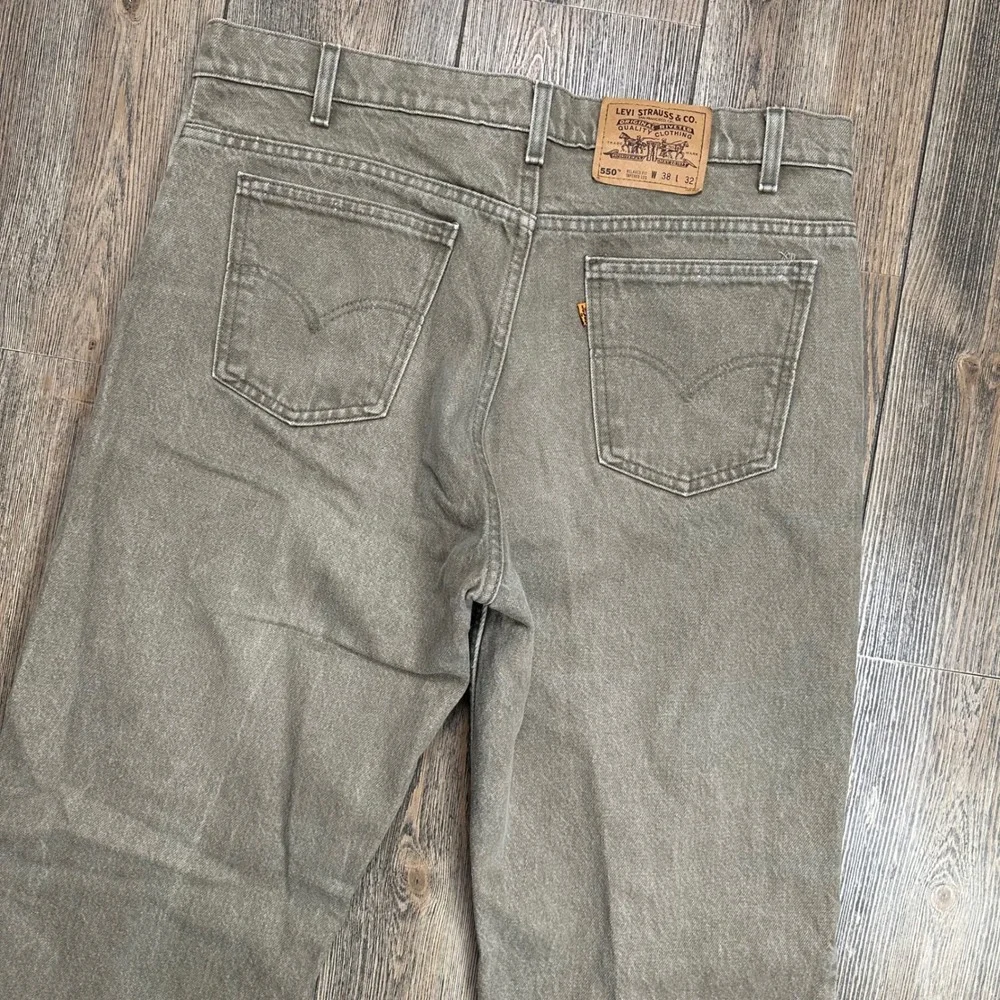 Levis 550 Orange Tab Vintage Jeans Mens 38x32 Tan USA Made 1996 Relaxed Tapered
